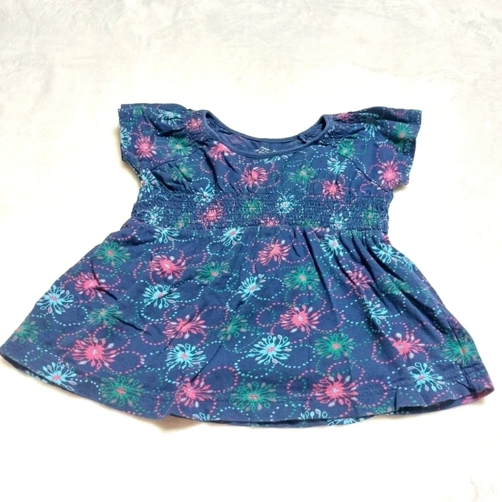 OLD NAVY GIRLS BLUE FLORAL BABYDOLL STYLE T-SHIRT SIZE XS